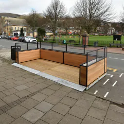 Parklet 2 - with Planters & Wooden Base Parklet 2 - with Planters & Wooden Base