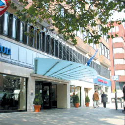 Hilton Entrance Canopy