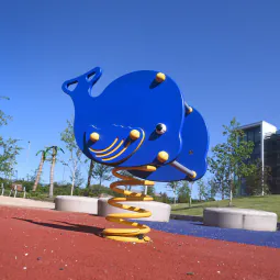 Whale Springy