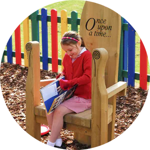 Outdoor playground seating & tables
