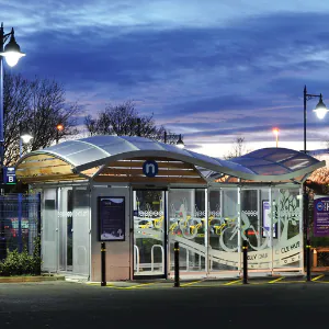 Cycle Hubs and Compounds