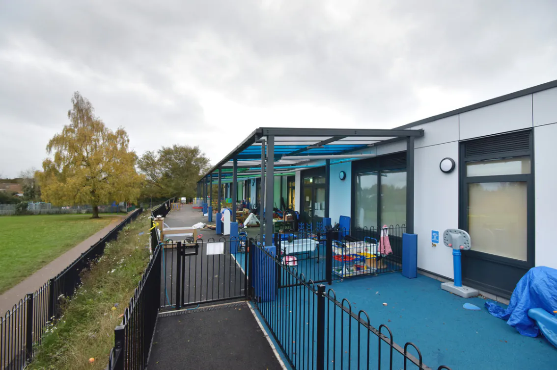 Newcastle Senior Canopy