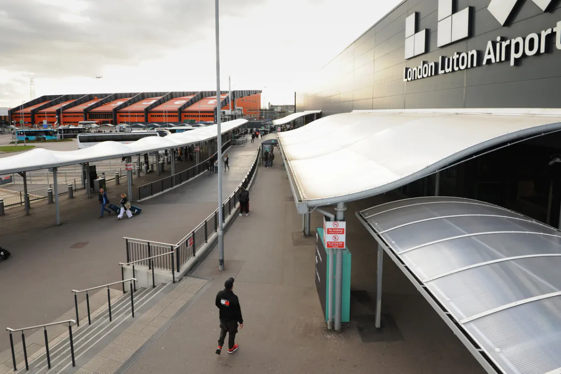Plymouth Wave Canopy