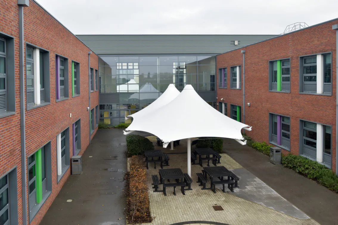 Denton Community College, Manchester